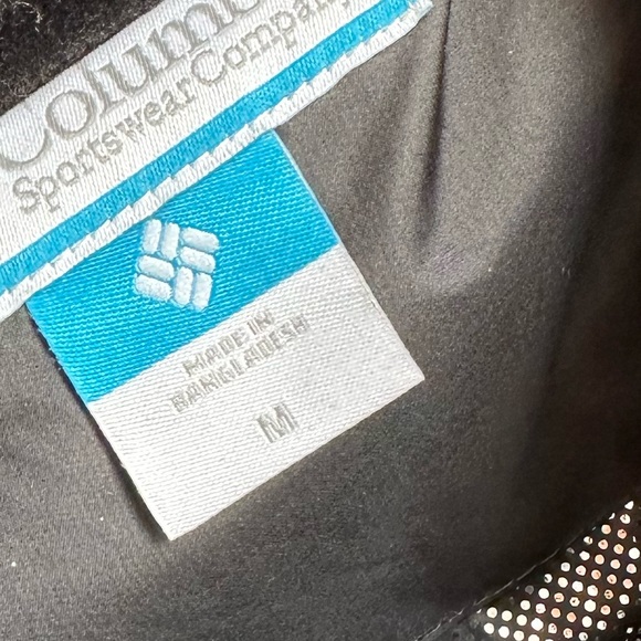 Holographic Columbia Vest - Black - Picture 5 of 5